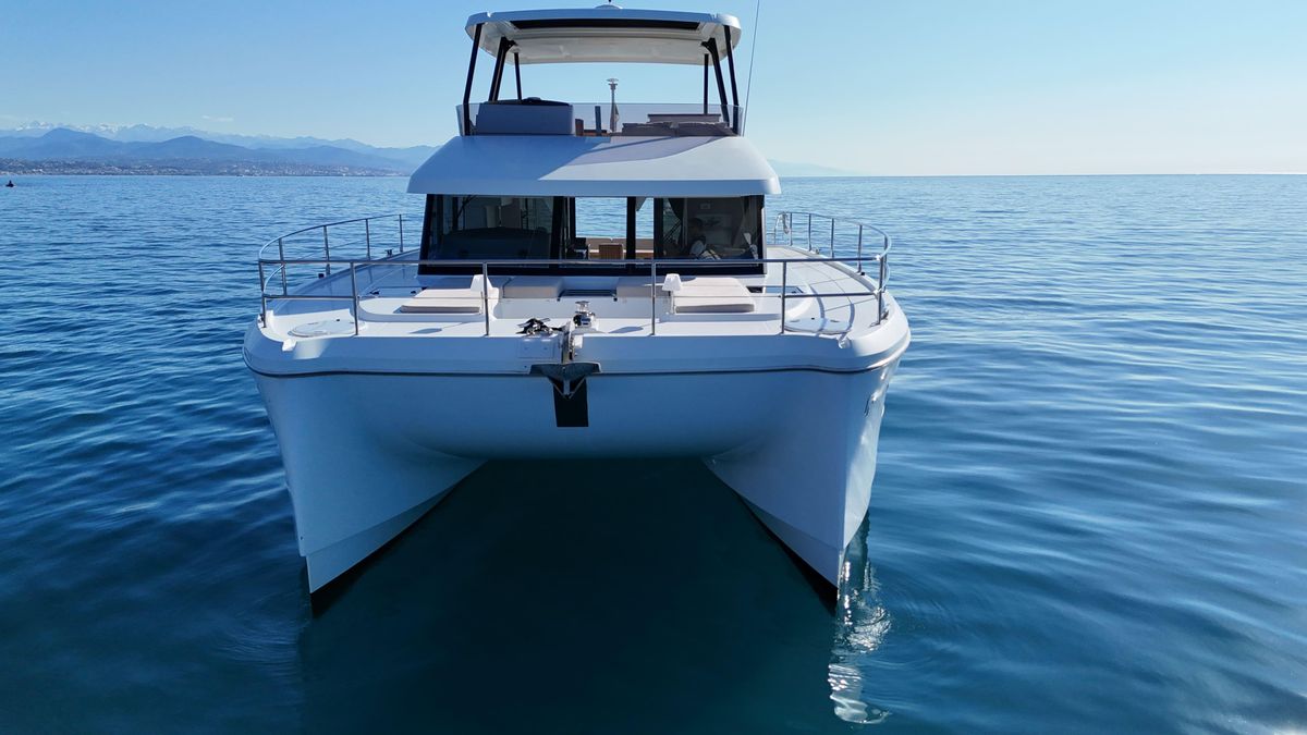 2022 Fountaine Pajot 44 