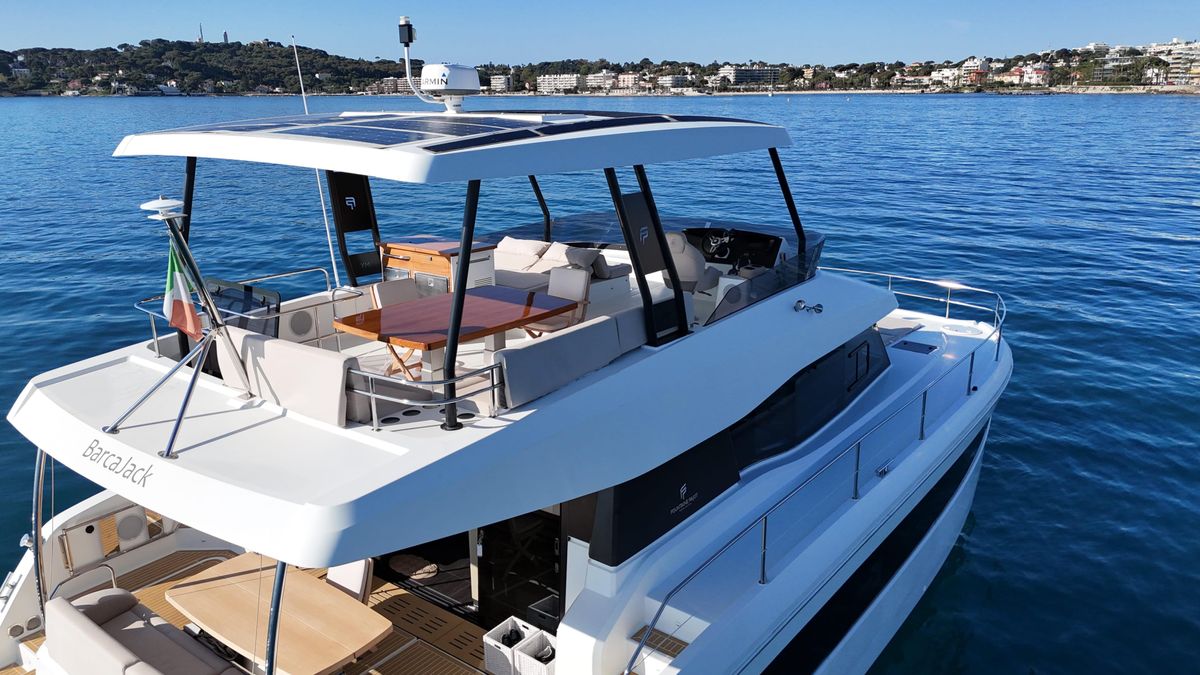 2022 Fountaine Pajot 44 