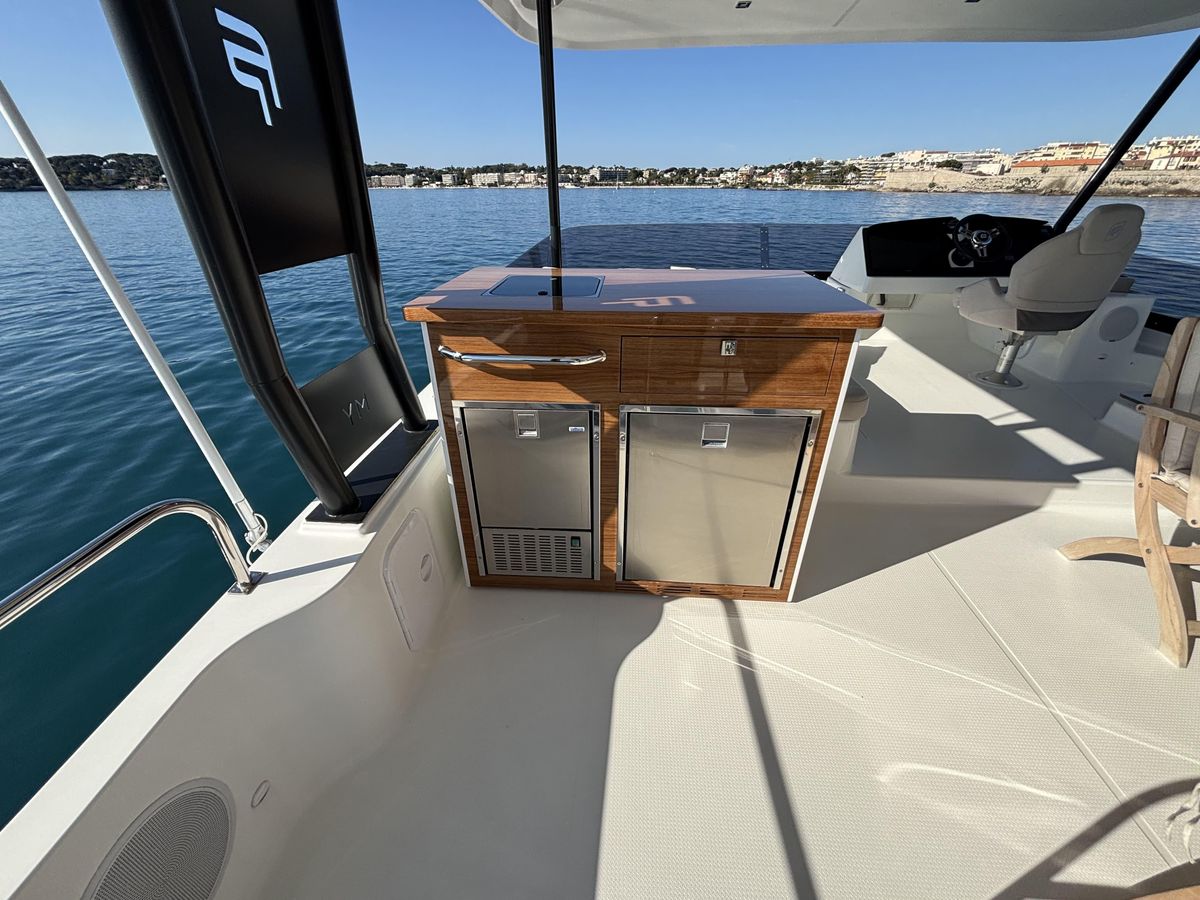 2022 Fountaine Pajot 44 