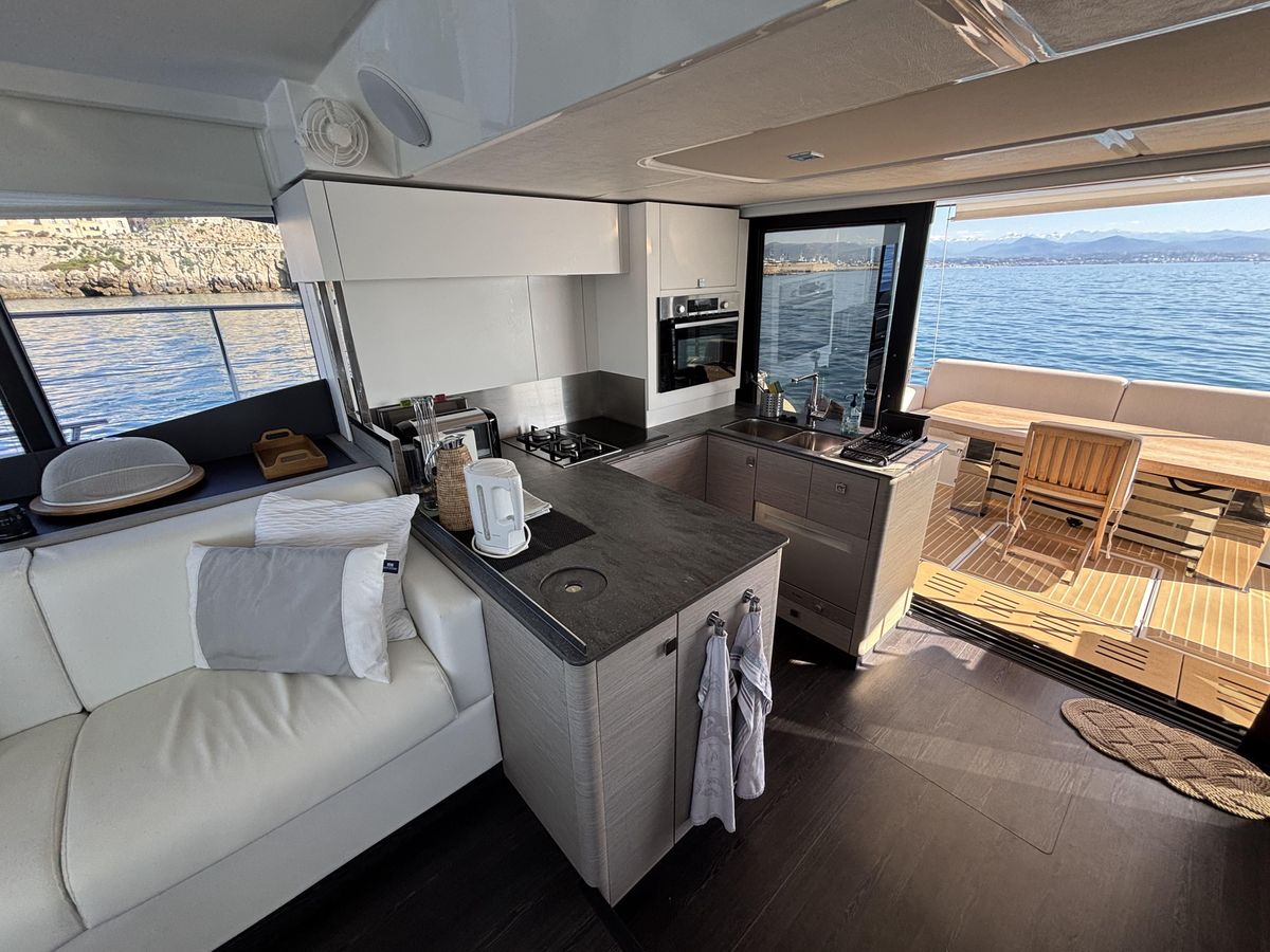 2022 Fountaine Pajot 44 