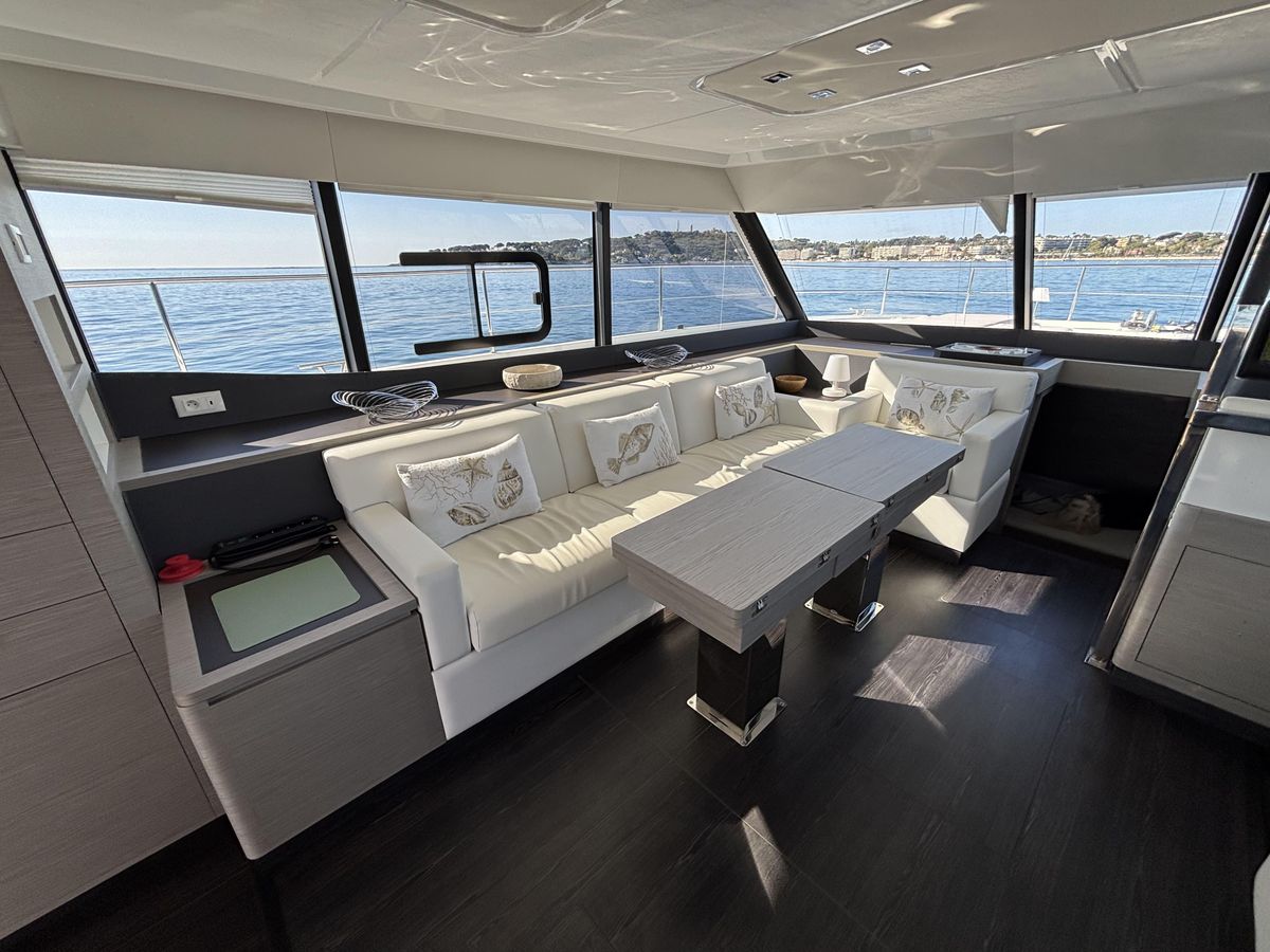 2022 Fountaine Pajot 44 