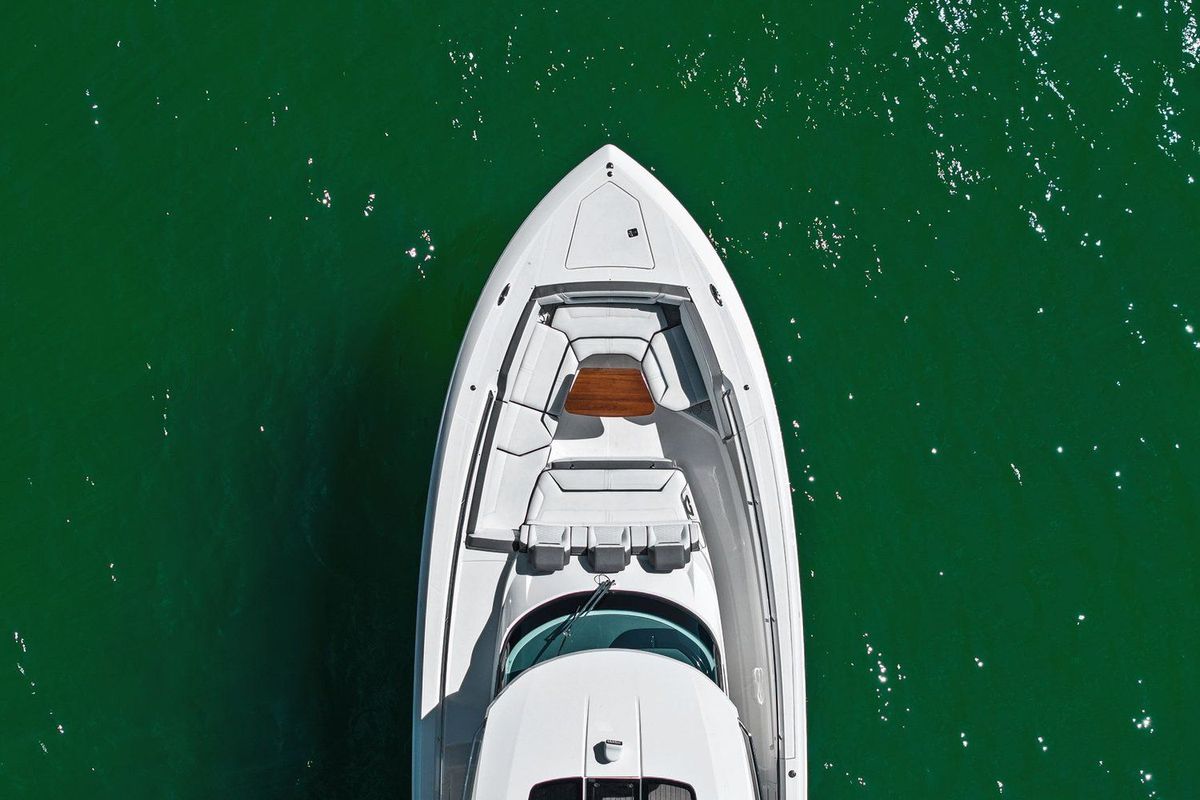 2021 Tiara Yachts 43 