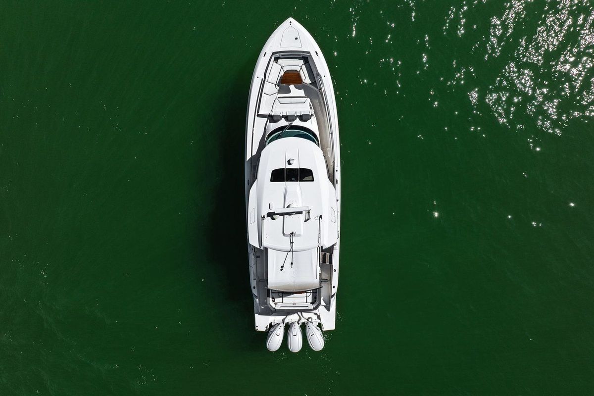 2021 Tiara Yachts 43 