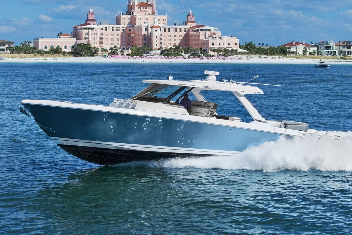 2021 Tiara Yachts 43 