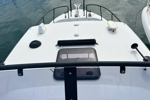  Yacht Photos Pics Targa 37 boat deck, 2022 model, featuring sleek design and modern equipment.