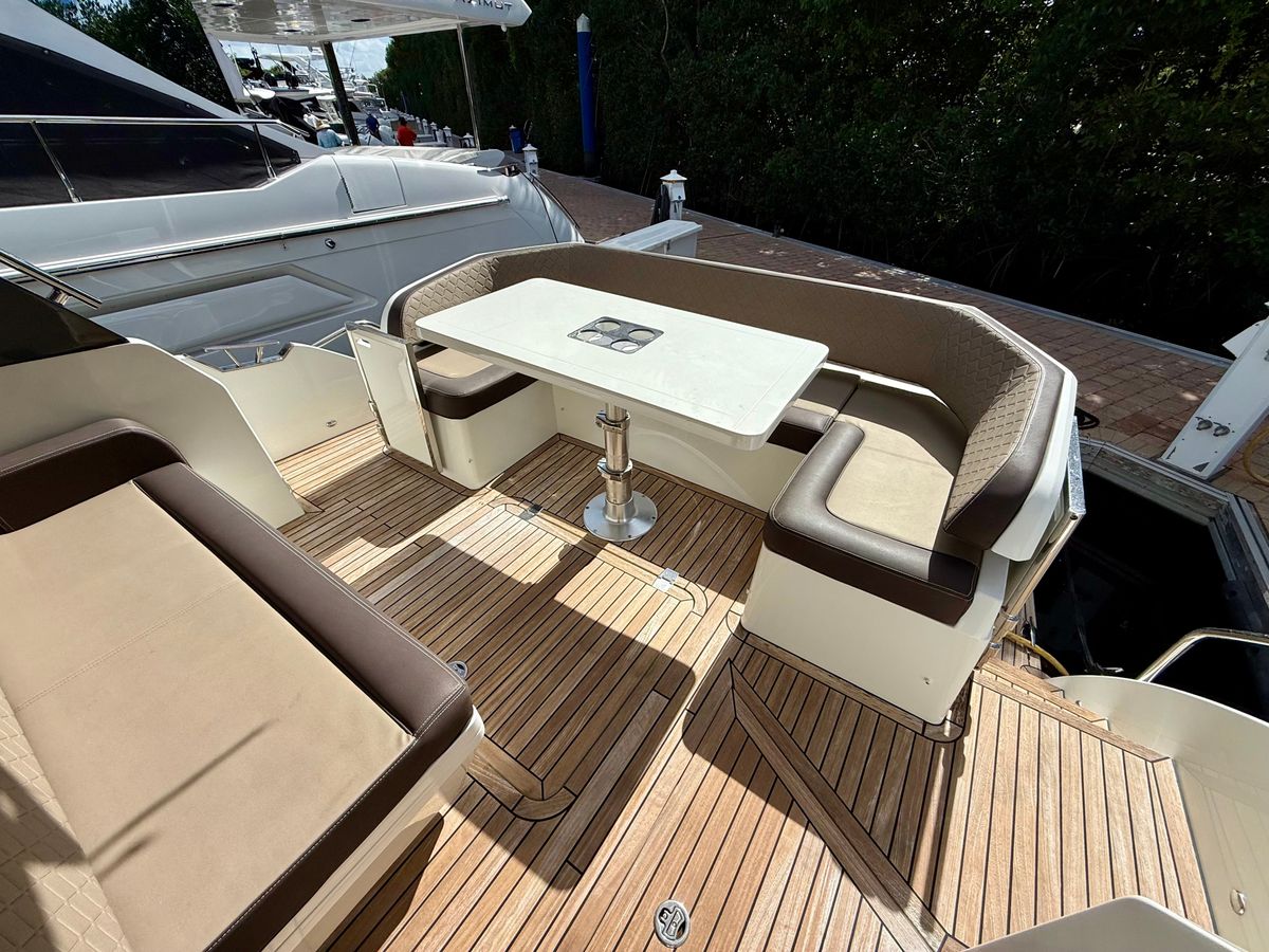 2024 Galeon 42 