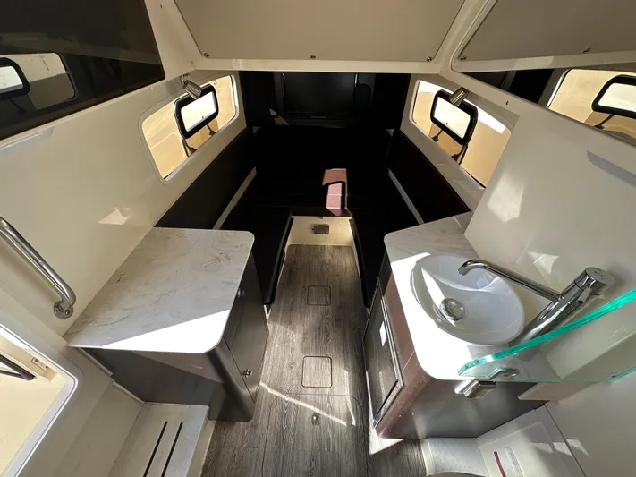 Island Time II Yacht Photos Pics 