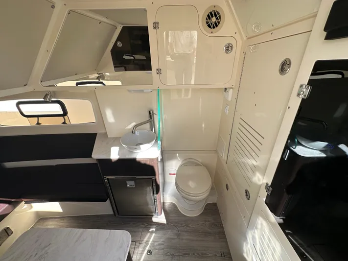 Island Time II Yacht Photos Pics 