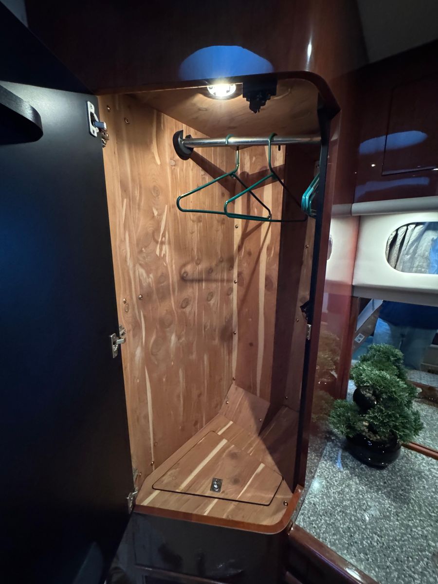 2004 Sea Ray 56 