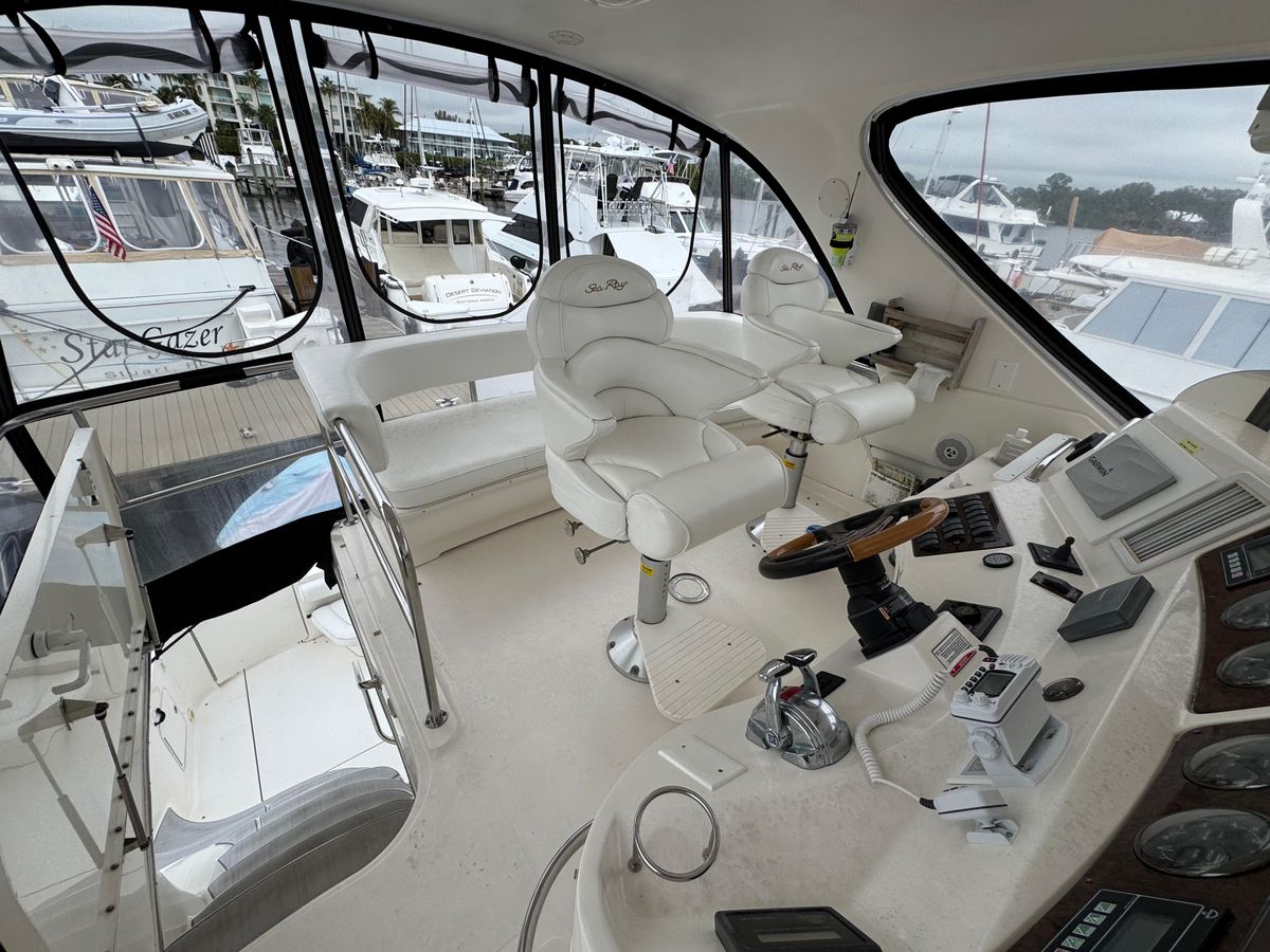 2004 Sea Ray 56 