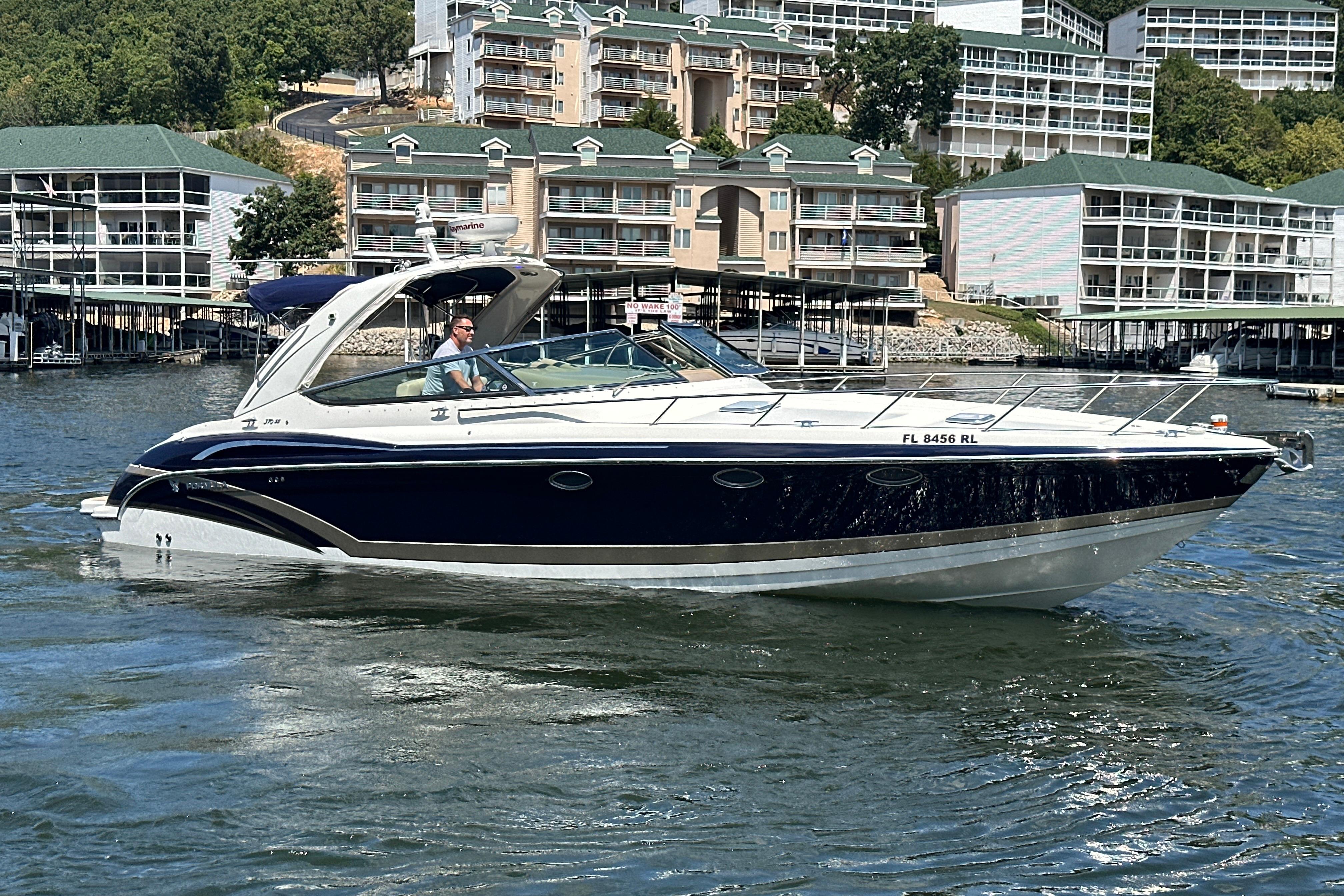 Formula 370 Super Sport