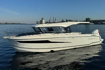 2022 Parker 920 Explorer Max