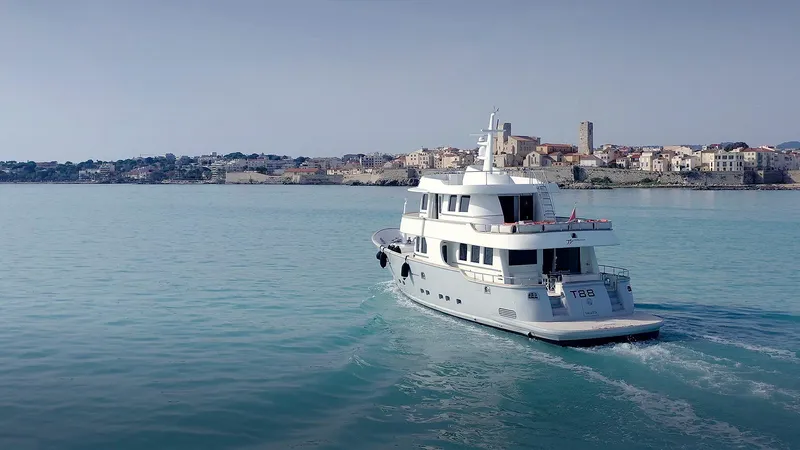  Yacht Photos Pics Terranova T85 2021