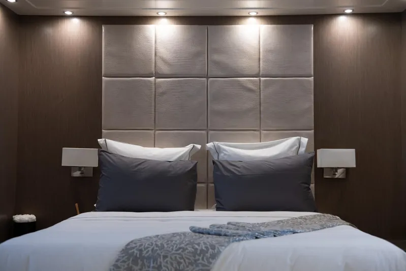  Yacht Photos Pics Terranova T85 2021