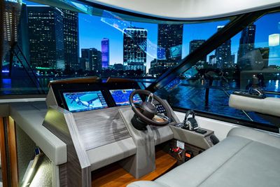 Yacht