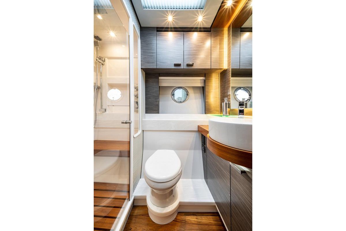 2020 Tiara Yachts 53 