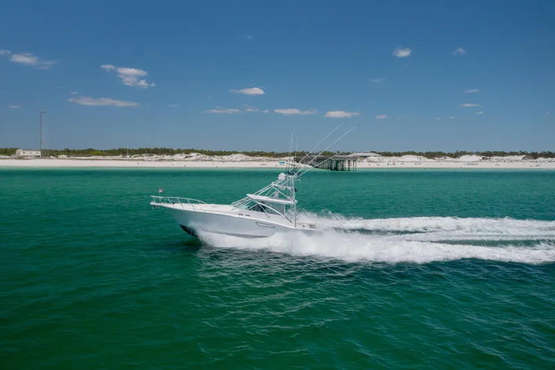 Tail Walker Yacht Photos Pics 2000 Cabo 45 Express TAIL WALKER-Port Running