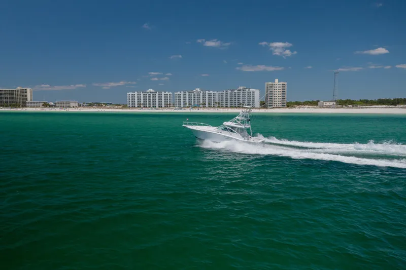Tail Walker Yacht Photos Pics 2000 Cabo 45 Express TAIL WALKER-Port Running 3