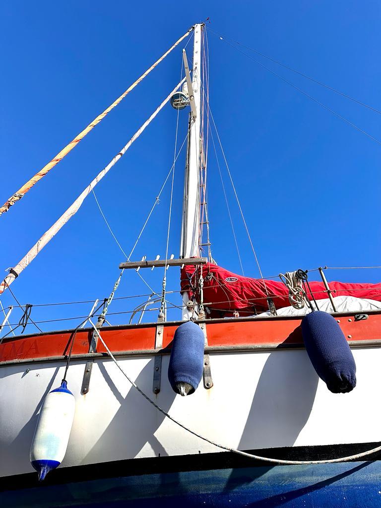 westsail 32 cutter rigged sailboat