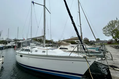 Hunter 33.5