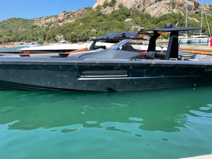 Sofia Yacht Photos Pics 