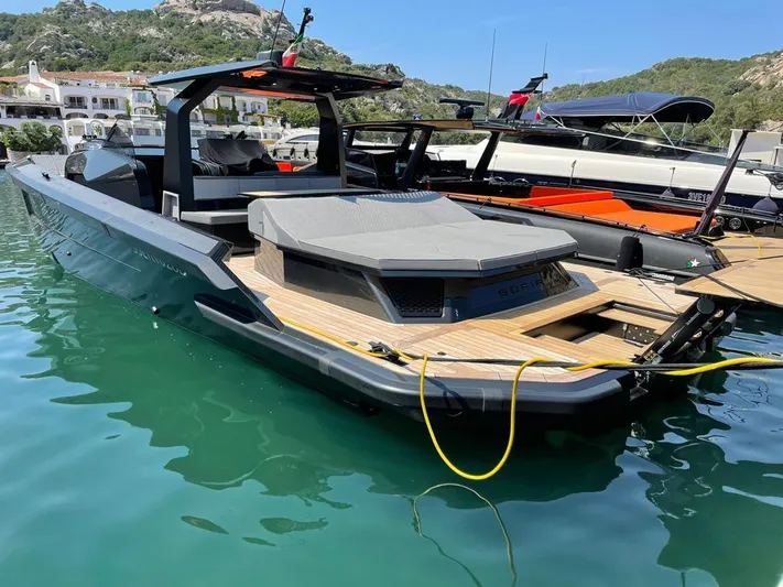 Sofia Yacht Photos Pics 