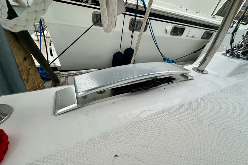 Pain Killer Yacht Photos Pics Bavaria C50 yacht deck detail, featuring cleat and ropes, 2020 model.