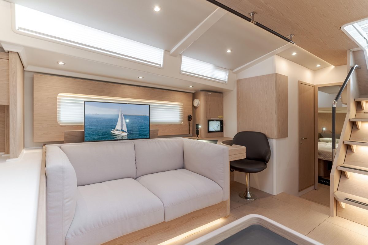 2023 Beneteau 60