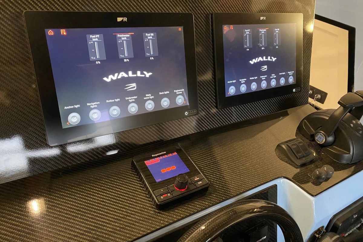 2004 Wally 44 