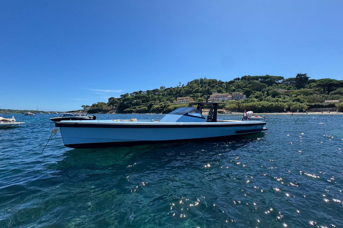 2004 Wally 44 