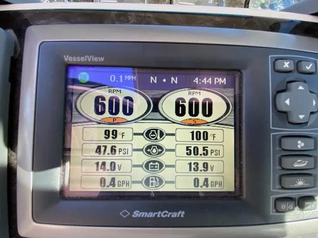Day Dreamer Yacht Photos Pics SmartCraft VesselView display on 2010 Sea Ray 450 Sundancer showing engine metrics.