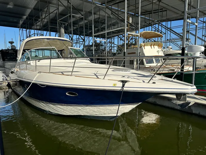 Cinta Yacht Photos Pics 