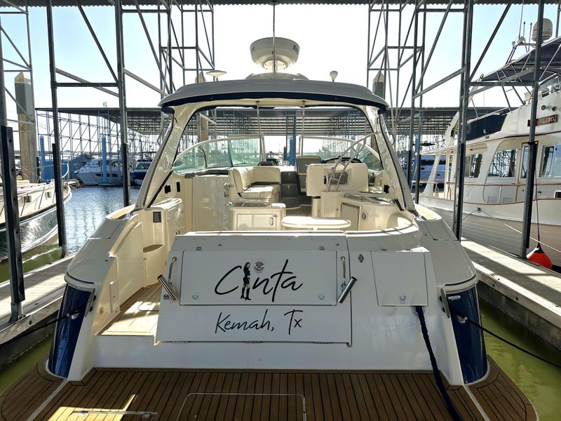 2007 Cruisers Yachts 420 Express