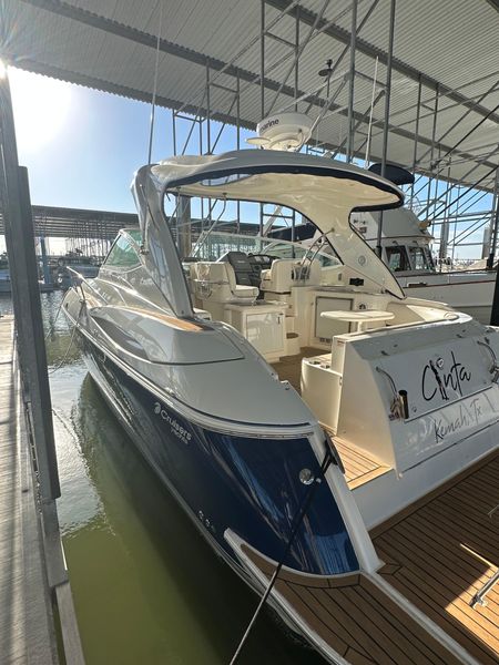 2007 Cruisers Yachts 420 Express