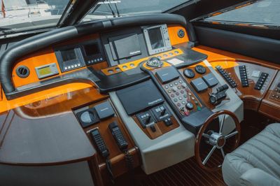 Yacht