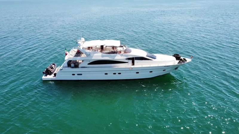  Yacht Photos Pics 