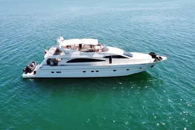 2004 Astondoa 82 GLX