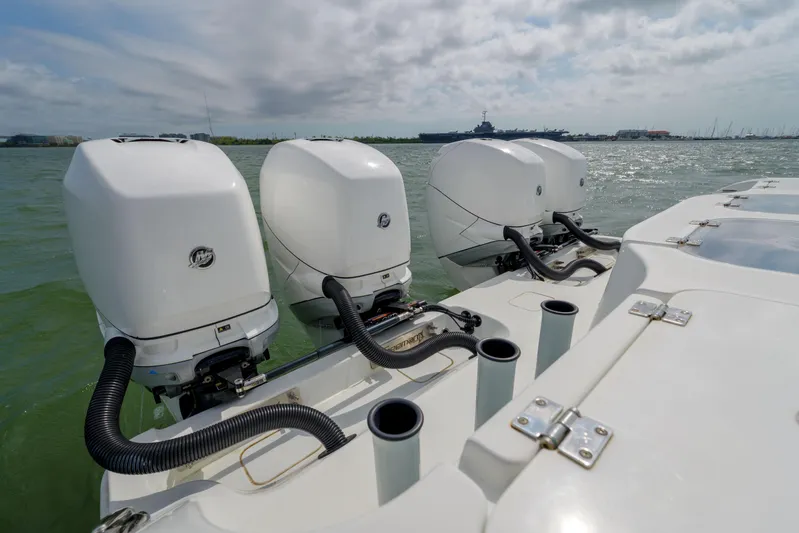 Double Tap Yacht Photos Pics Freeman 42 42LR Double Tap- Engines