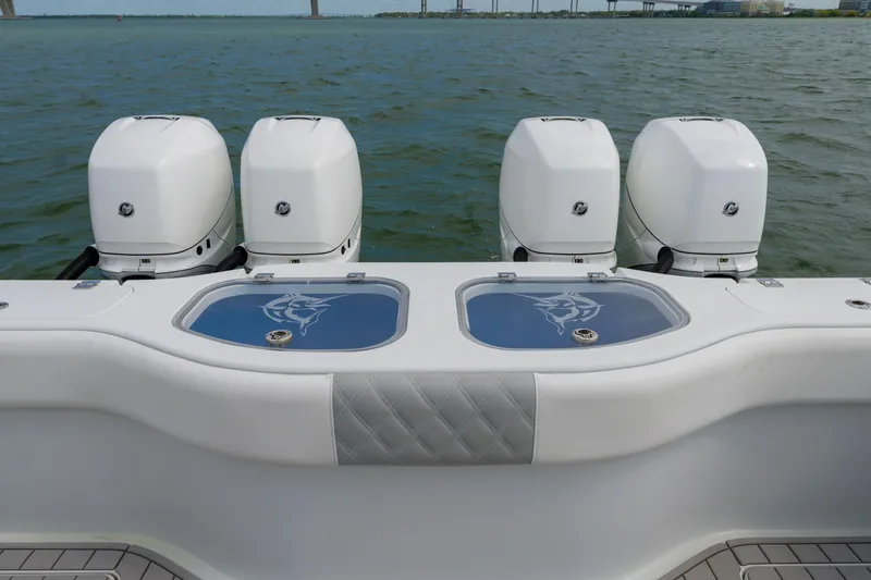 Double Tap Yacht Photos Pics Freeman 42 42LR Double Tap- Engines and Livewells