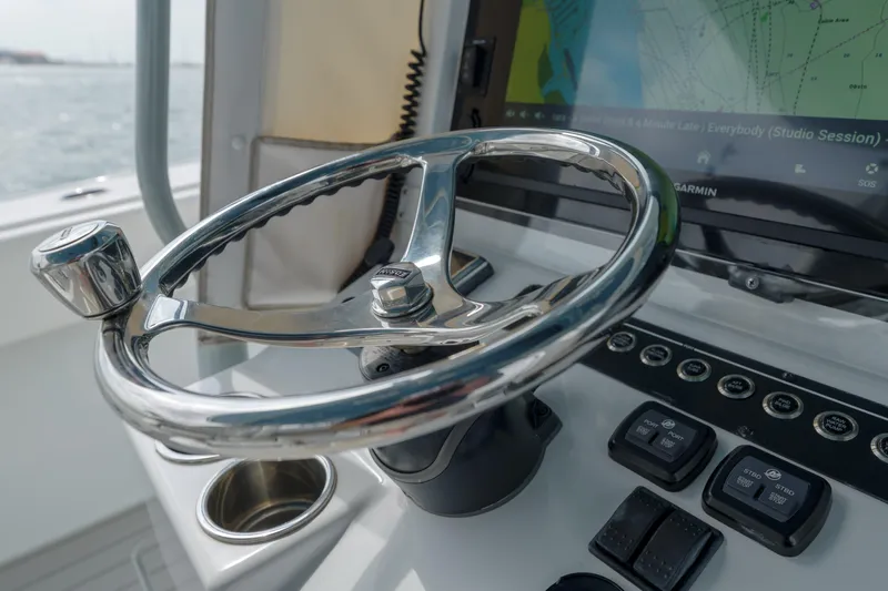 Double Tap Yacht Photos Pics Freeman 42 42LR Double Tap- Helm Steering