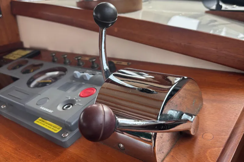 Carroll L Yacht Photos Pics Boat throttle control and dashboard of a 2001 Lowell 40 vessel.