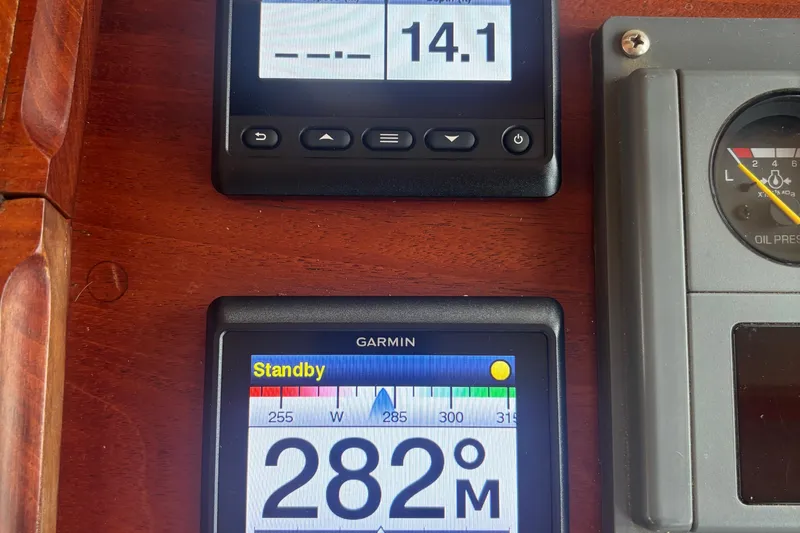 Carroll L Yacht Photos Pics Boat navigation instruments displaying speed and heading on a Lowell 40, 2001 model.