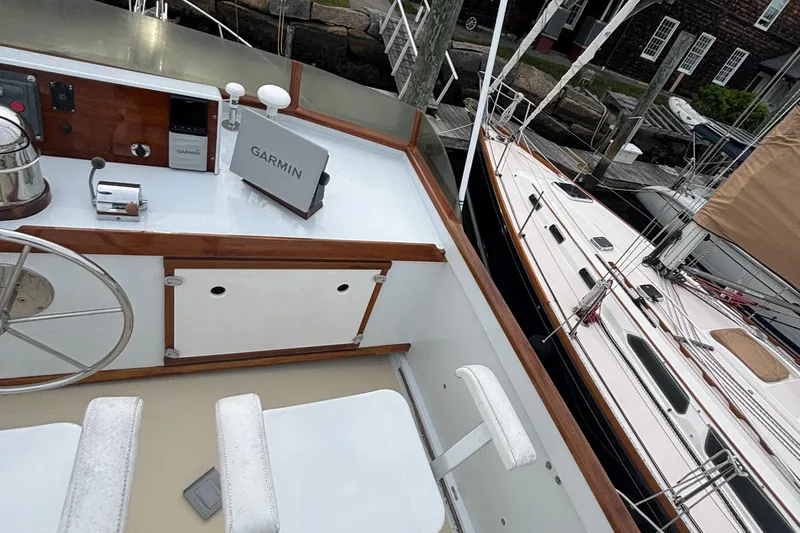 Carroll L Yacht Photos Pics Cockpit of 2001 Lowell 40 boat with Garmin navigation system and steering wheel.