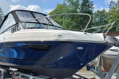 2022 Sea Ray 230 Sunsport