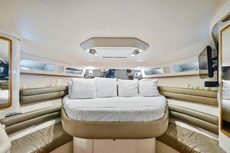Waterbaby Yacht Photos Pics 