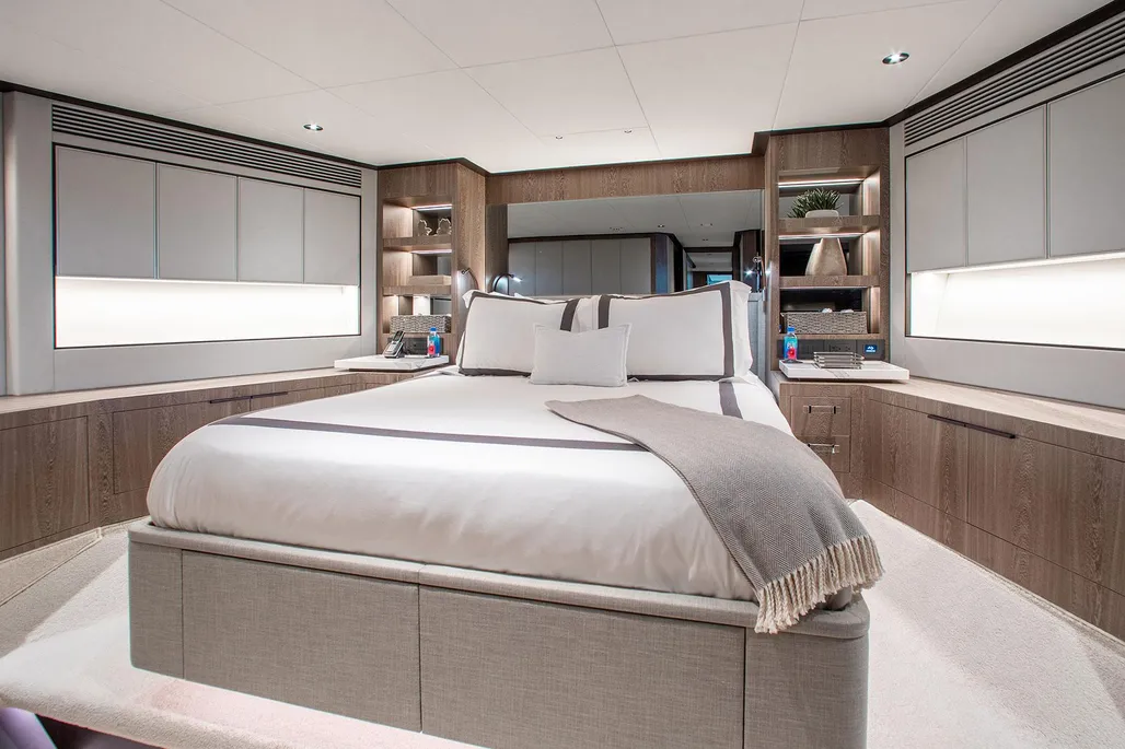 FREEDOM Motoryachten Horizon Kaufen - YachtWorld