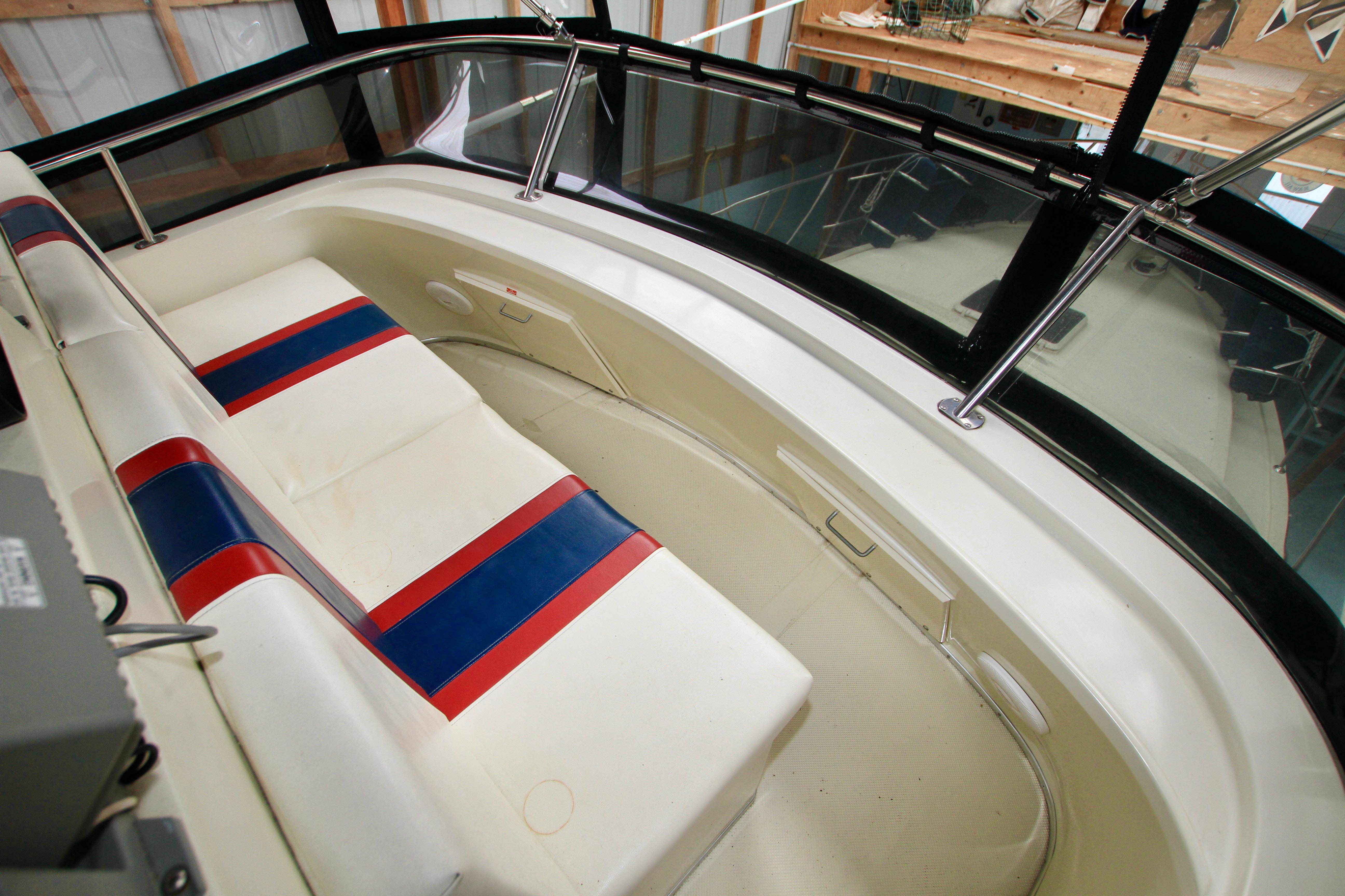 1989 Tollycraft 34 Sport Sedan Sports Cruiser for sale - YachtWorld