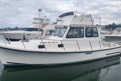 Eastern Casco Bay Flybridge 31