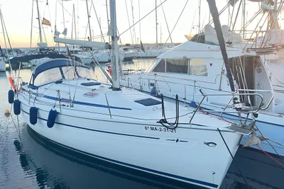 2005 Bavaria 38 Cruiser