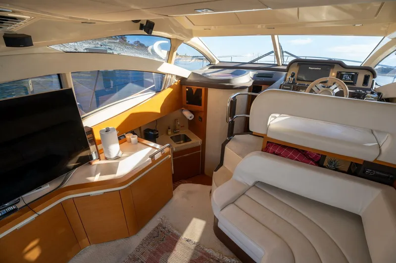  Yacht Photos Pics Luxurious interior of 2013 Azimut 40 Flybridge yacht with modern amenities.